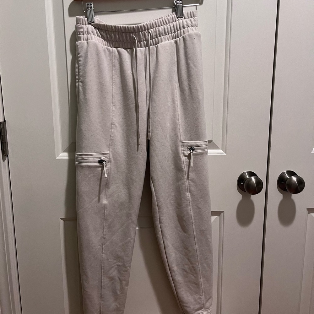 All in motion cargo sweatpants